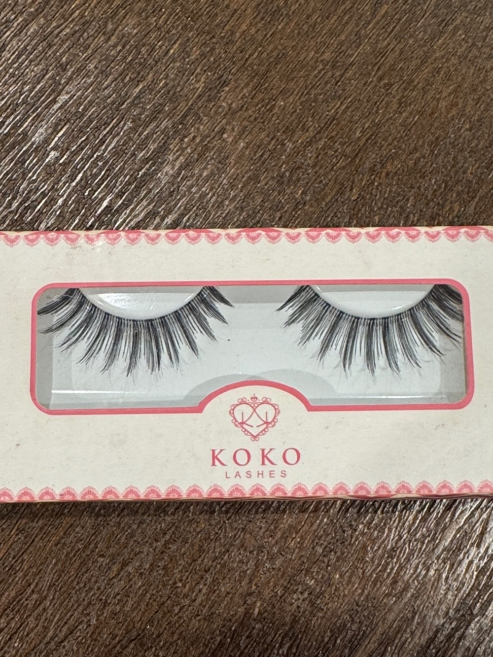 Koko lashes- style 204